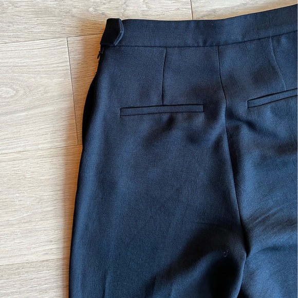 Beautiful black Aritzia Babaton pants, size 00. - Picture 1 of 6